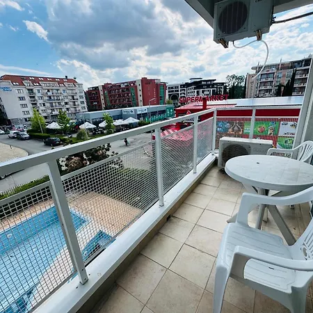 Apartman Sunny House 203 One Bedroom Napospart