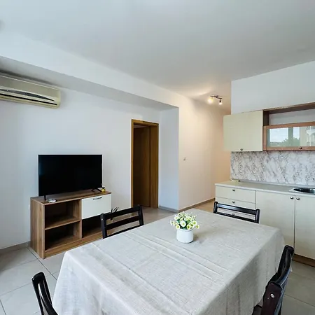 Sunny House 203 One Bedroom Apartamento *